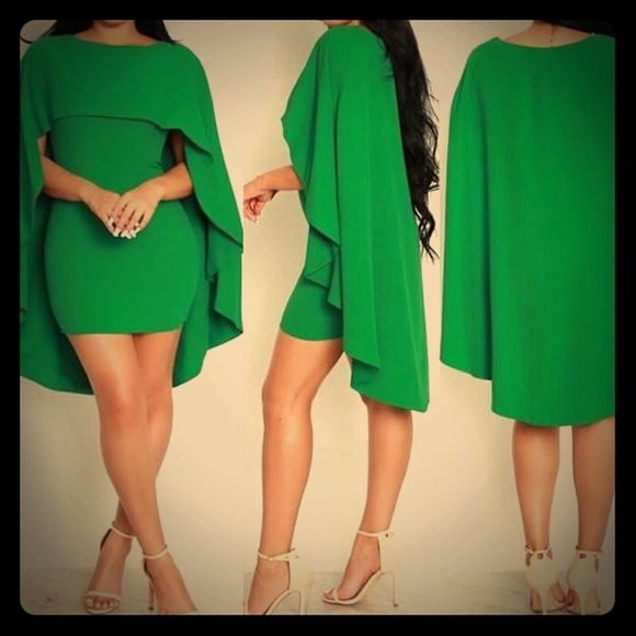 NWOT ~ Green Cape Dress Size M - Picture 3 of 8